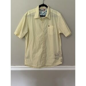 Quiksilver Embroidered Shirt Mens XL Yellow‎ Short Sleeve Lightweight Button Up
